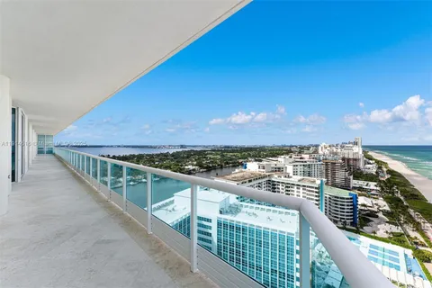 $6,495,000 | 5025 Collins Avenue, Unit PH1, Miami Beach, FL 33140