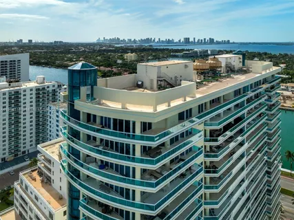 $6,495,000 | 5025 Collins Avenue, Unit PH1, Miami Beach, FL 33140