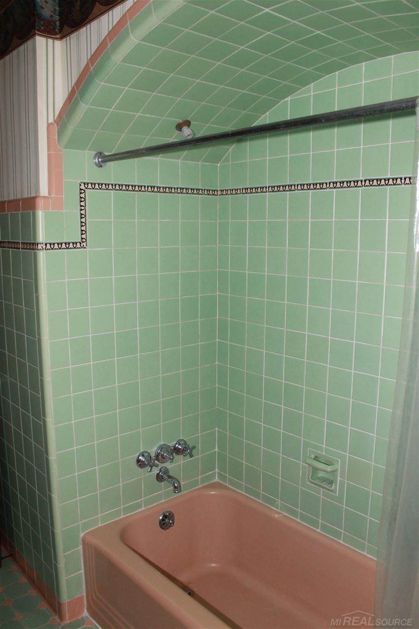 796-798 Trombley Road Grosse Pointe Park, MI 48230 - Photo 31 of 54