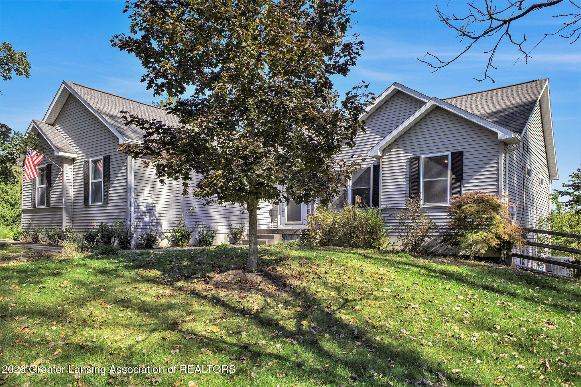 1206 North Waverly Road Dimondale, MI 48821 - Photo 1 of 30 001_file_854
