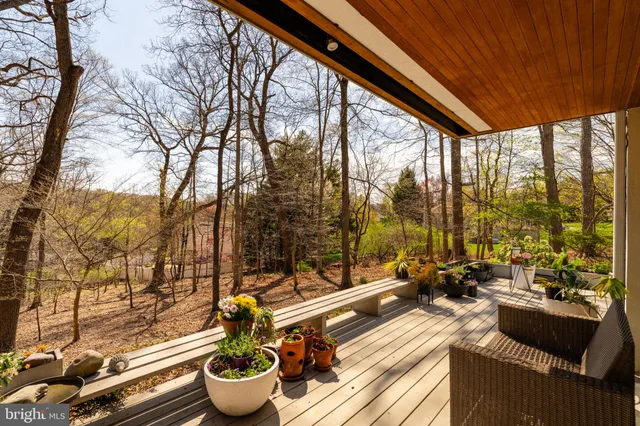 $2,495,000 | 301 Hughes Road, King of Prussia, PA 19406