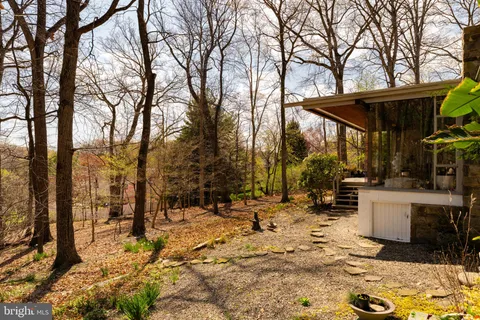 $2,495,000 | 301 Hughes Road, King of Prussia, PA 19406