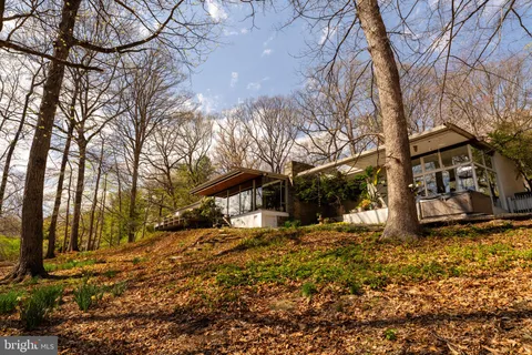 $2,495,000 | 301 Hughes Road, King of Prussia, PA 19406