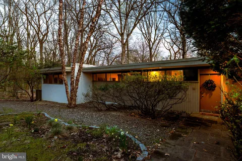 $2,495,000 | 301 Hughes Road, King of Prussia, PA 19406