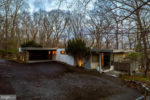 $2,495,000 | 301 Hughes Road, King of Prussia, PA 19406