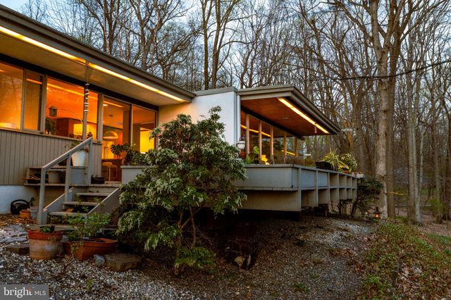 $2,495,000 | 301 Hughes Road, King of Prussia, PA 19406