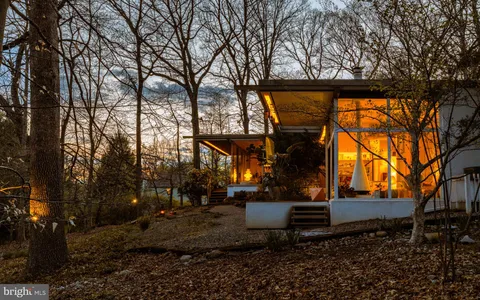 $2,495,000 | 301 Hughes Road, King of Prussia, PA 19406