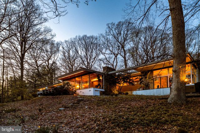 $2,495,000 | 301 Hughes Road, King of Prussia, PA 19406