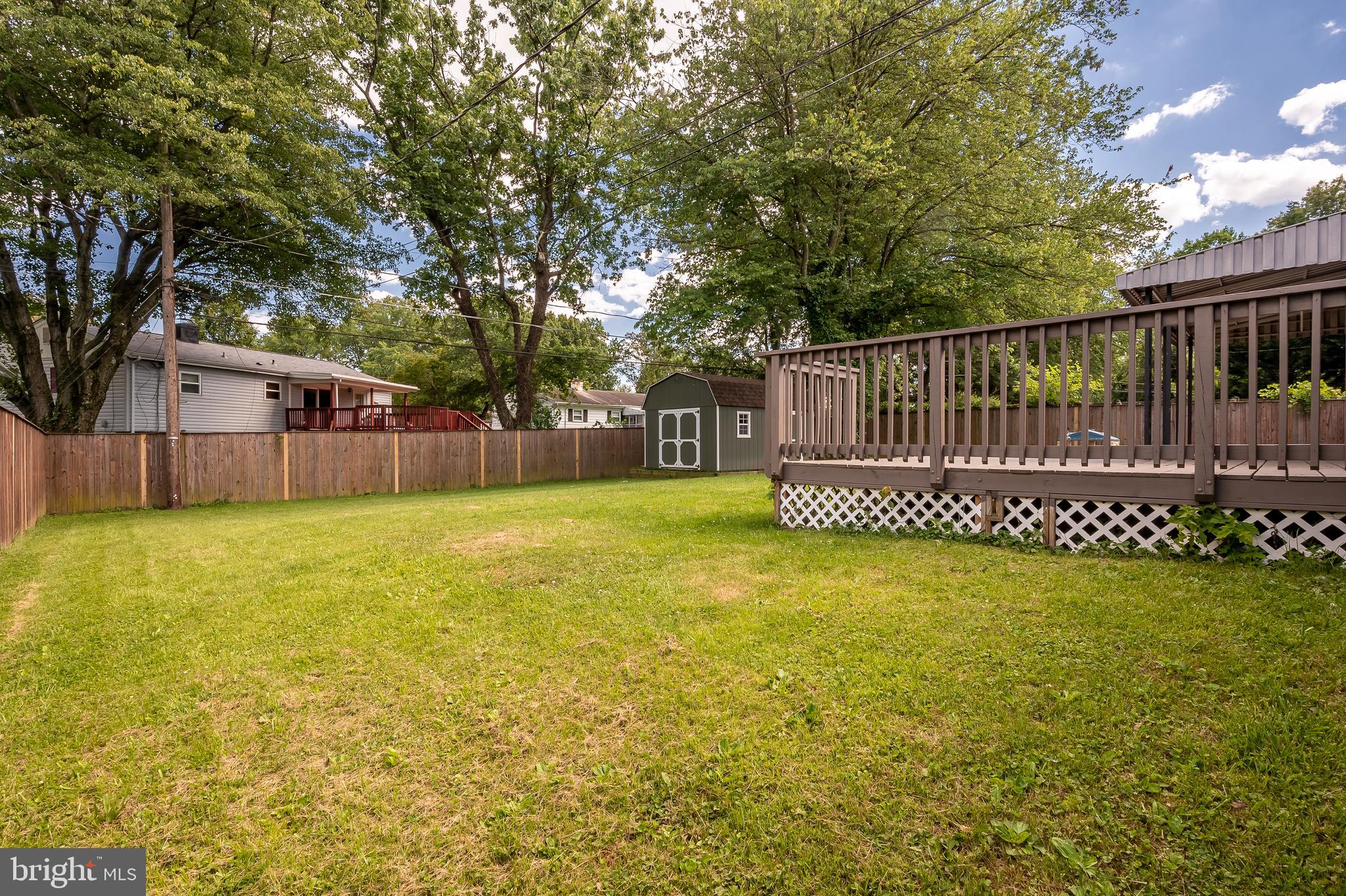 1202 Canberwell Road Baltimore, MD 21228 - Photo 31 of 43 Back Yard (alt view)