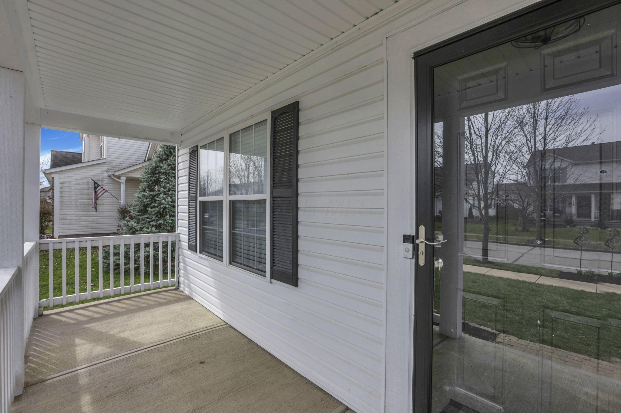 112 Harvard Loop Delaware, OH 43015 - Photo 4 of 51 7-web-or-mls-4E7A4454