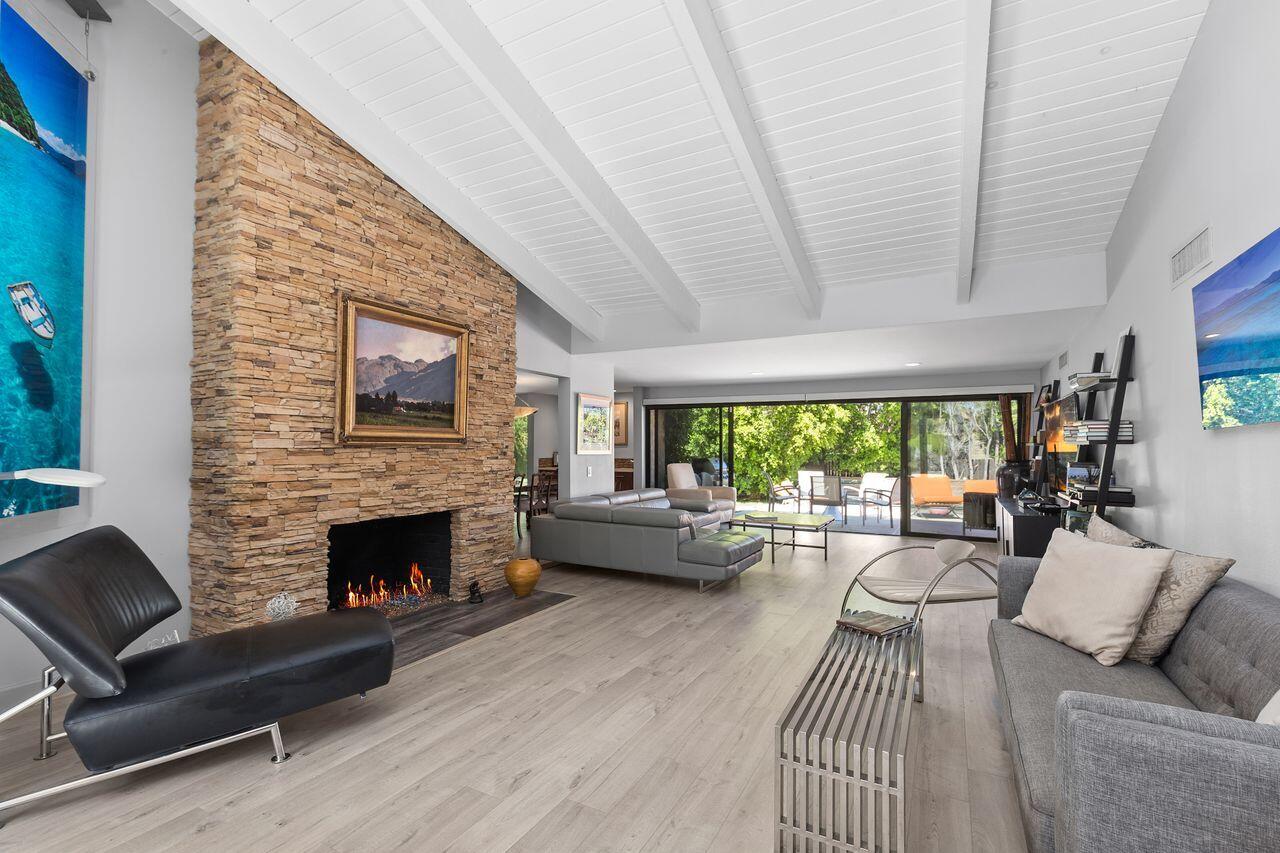 70670 Boothill Road Rancho Mirage, CA 92270 - Photo 5 of 50 6_11408306_169406_169406-EI-106