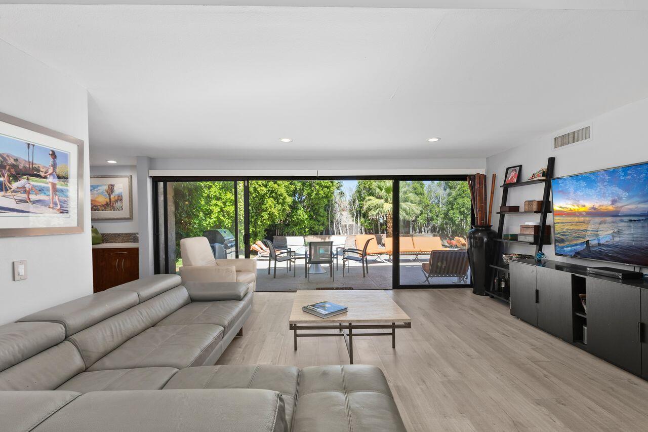 70670 Boothill Road Rancho Mirage, CA 92270 - Photo 6 of 50 7_11408317_169406_169406-EI-107