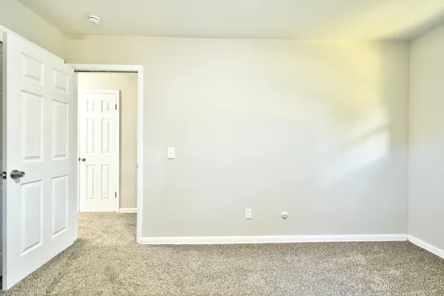 $239,900 | 1839 Kingston Drive, Saginaw, MI 48638