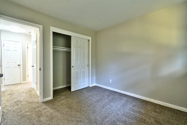 $239,900 | 1839 Kingston Drive, Saginaw, MI 48638