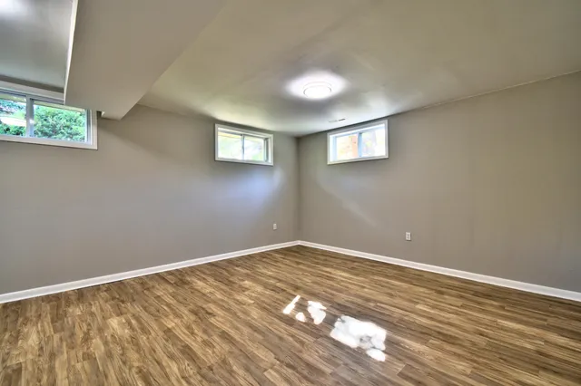 $239,900 | 1839 Kingston Drive, Saginaw, MI 48638