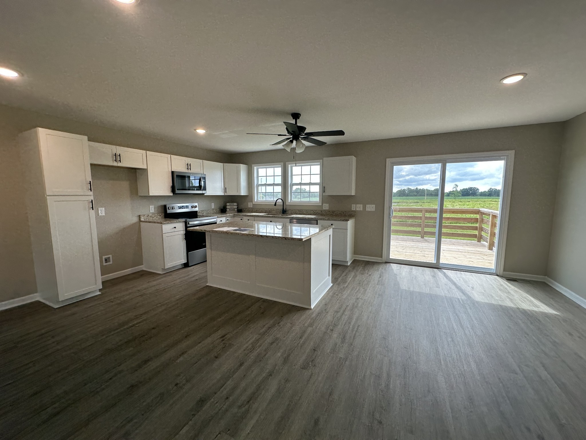 191 Rigling Road Loretto, TN 38469 - Photo 12 of 19