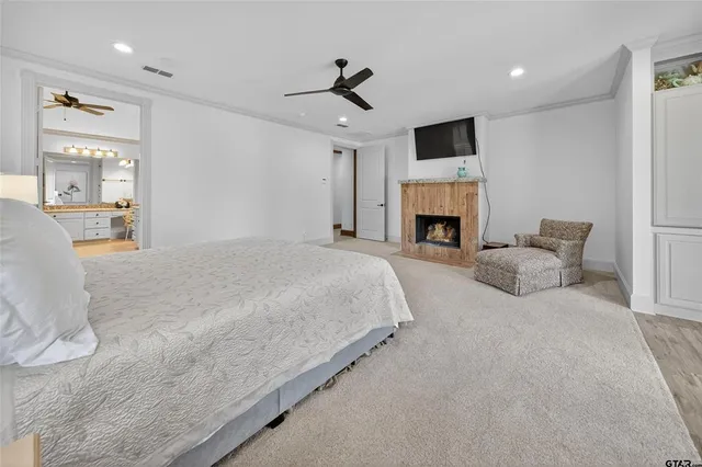 $1,395,000 | 14052 Pine Overlook Drive, Flint, TX 75762