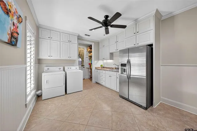 $1,395,000 | 14052 Pine Overlook Drive, Flint, TX 75762