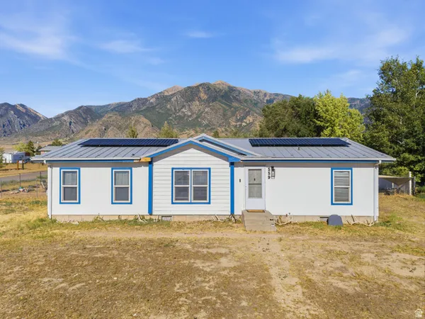 $429,999 | 559 South 200 East, Mona, UT 84645