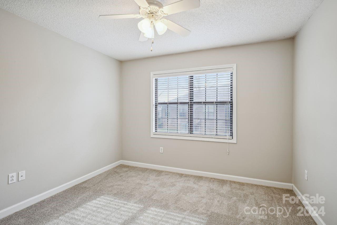 494 Glory Court Fort Mill, SC 29715 - Photo 20 of 34