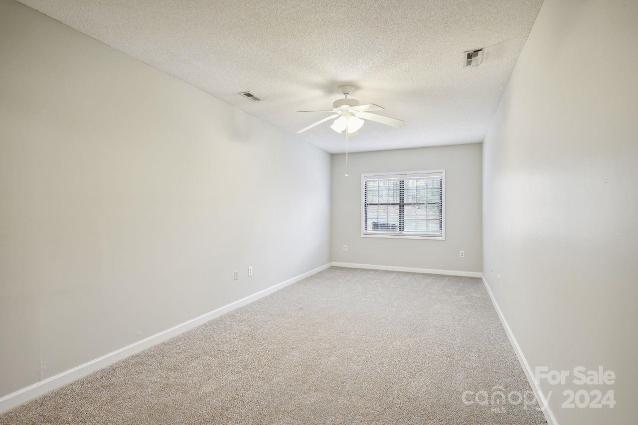 494 Glory Court Fort Mill, SC 29715 - Photo 26 of 34