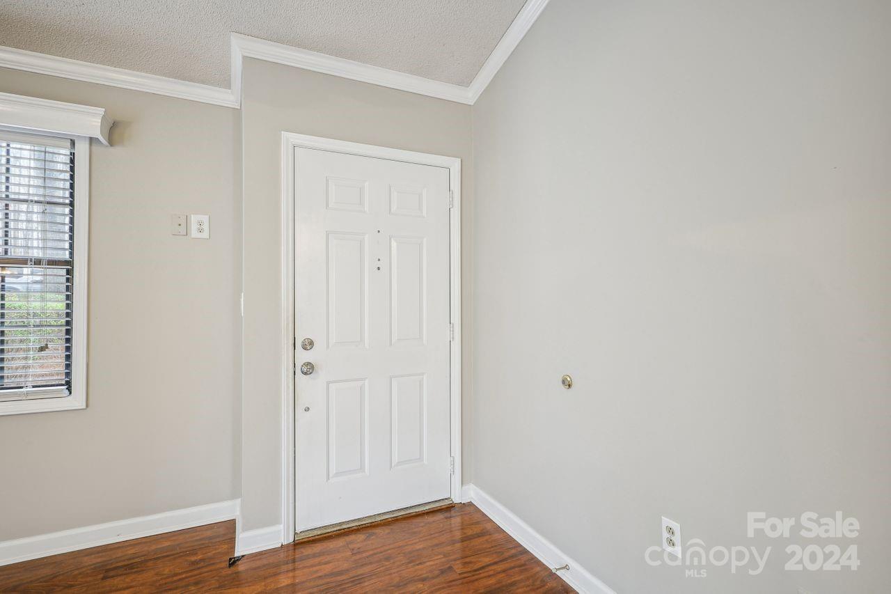 494 Glory Court Fort Mill, SC 29715 - Photo 3 of 34