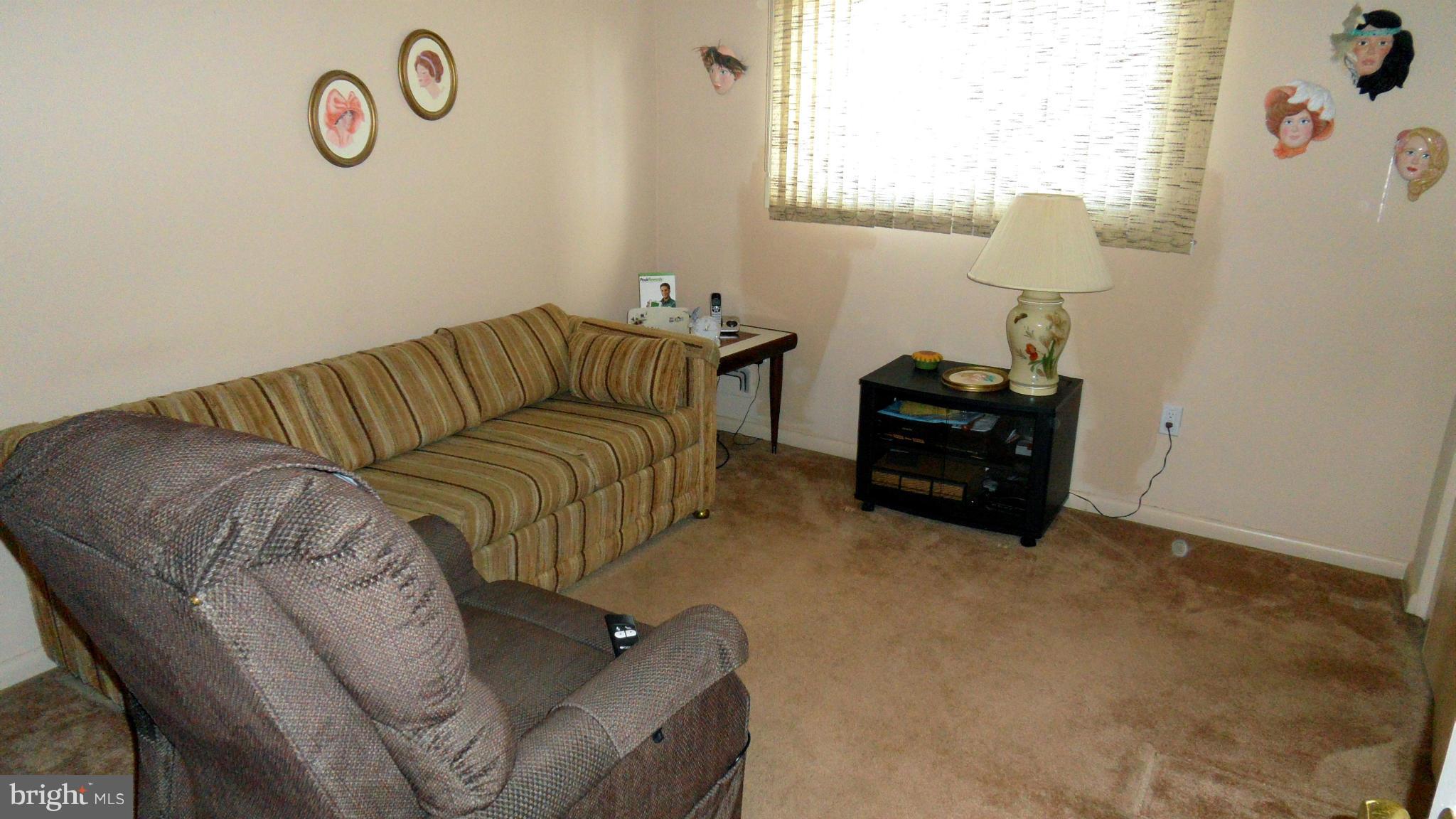 809 Hopewood Road Baltimore, MD 21208 - Photo 13 of 25 Bedroom