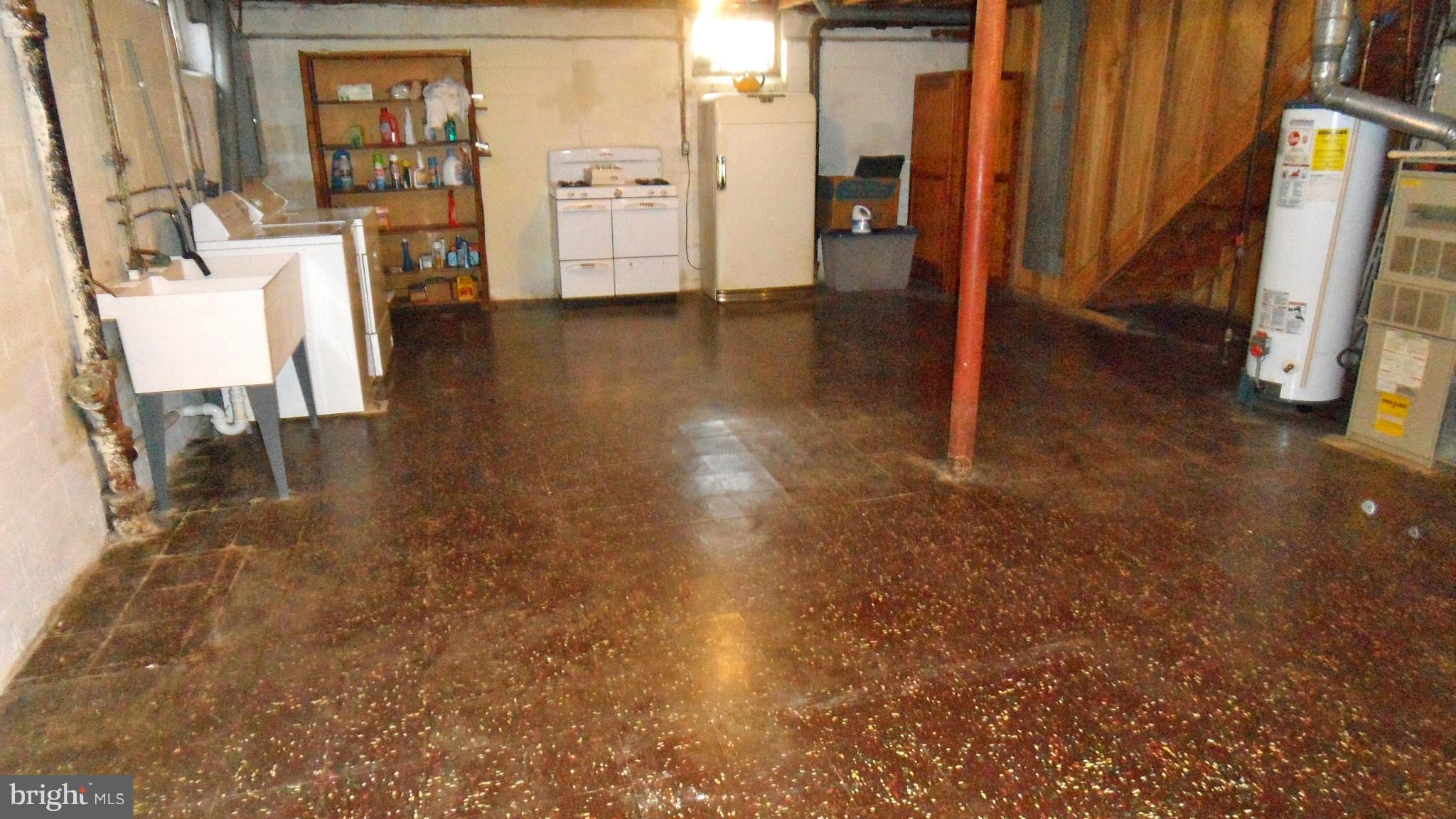 809 Hopewood Road Baltimore, MD 21208 - Photo 19 of 25 Basement