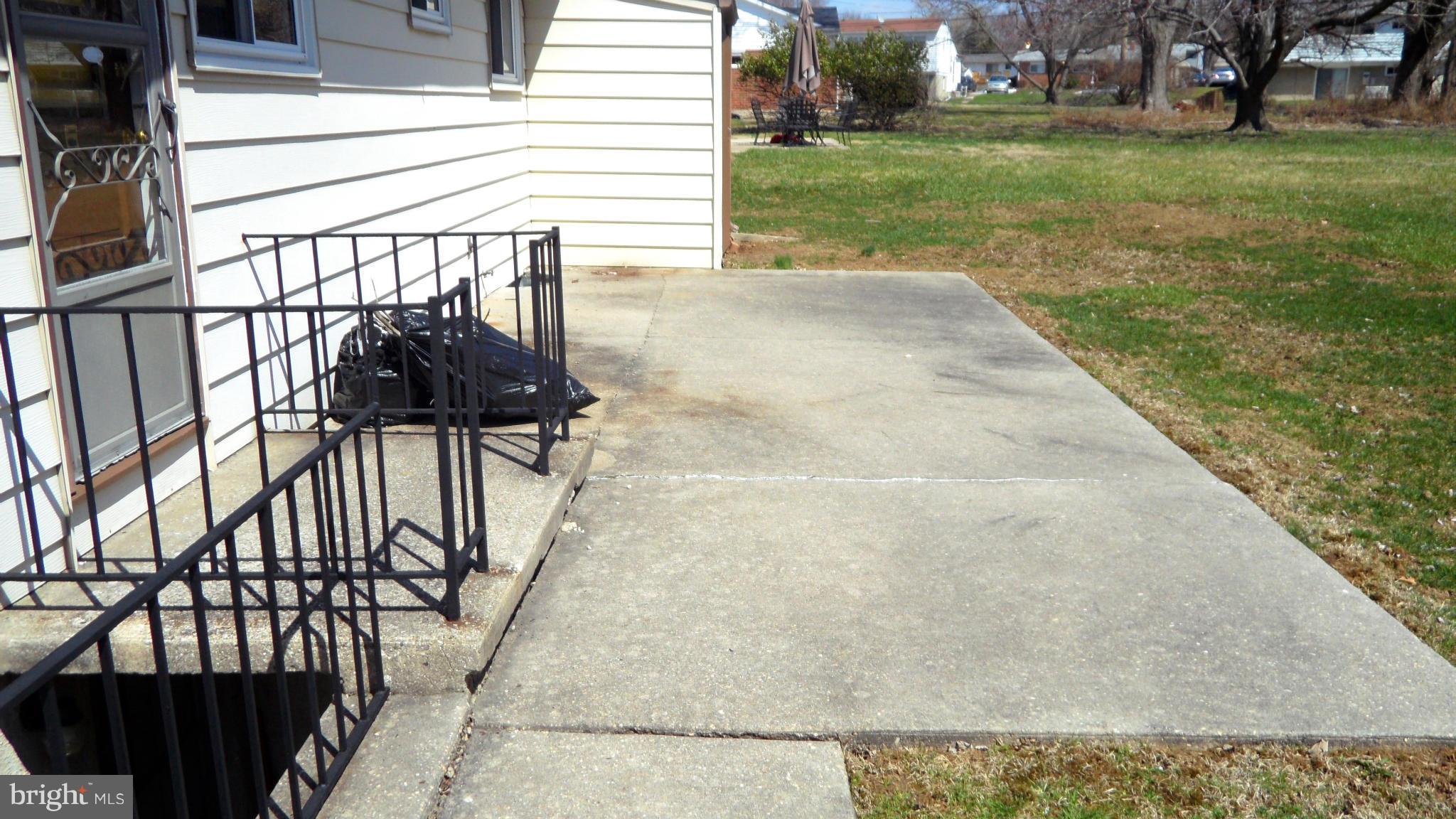809 Hopewood Road Baltimore, MD 21208 - Photo 22 of 25 Exterior (Rear)