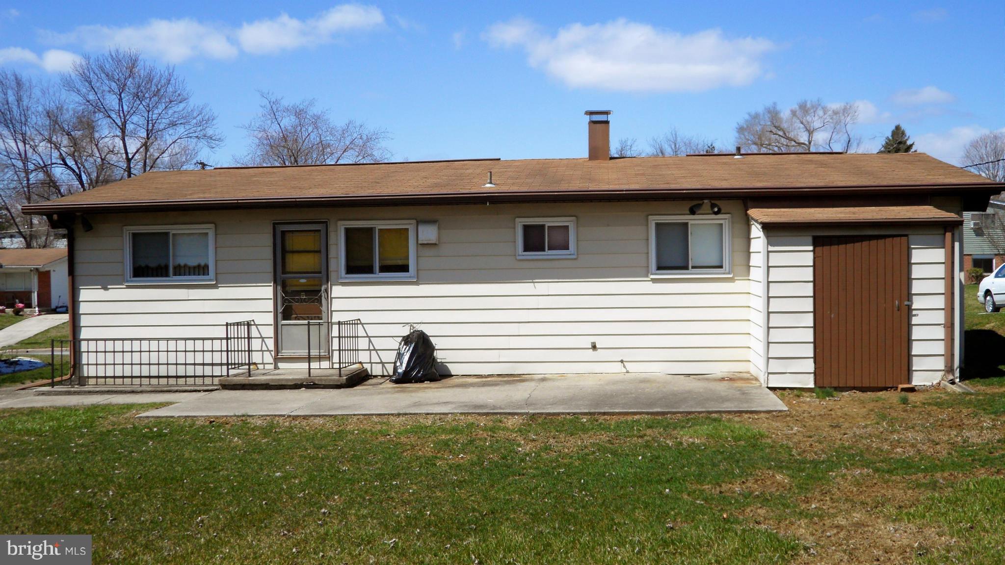 809 Hopewood Road Baltimore, MD 21208 - Photo 25 of 25 Exterior (Rear)