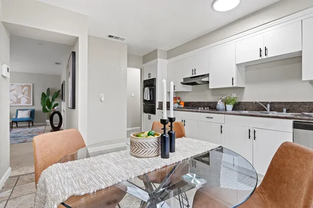 $369,000 | 126 Barton Way, Sacramento, CA 95838