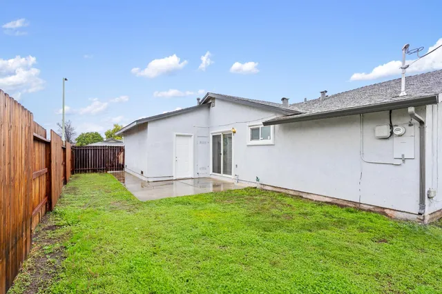 $369,000 | 126 Barton Way, Sacramento, CA 95838