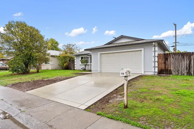 $369,000 | 126 Barton Way, Sacramento, CA 95838