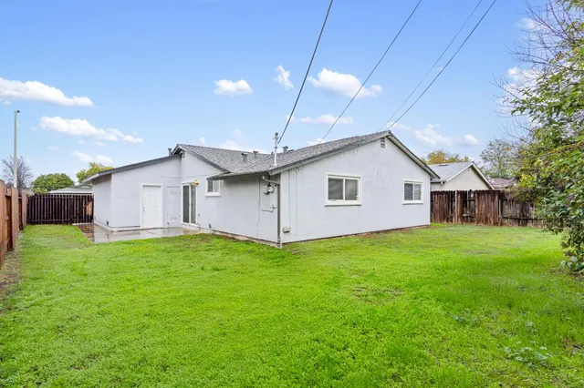 $369,000 | 126 Barton Way, Sacramento, CA 95838