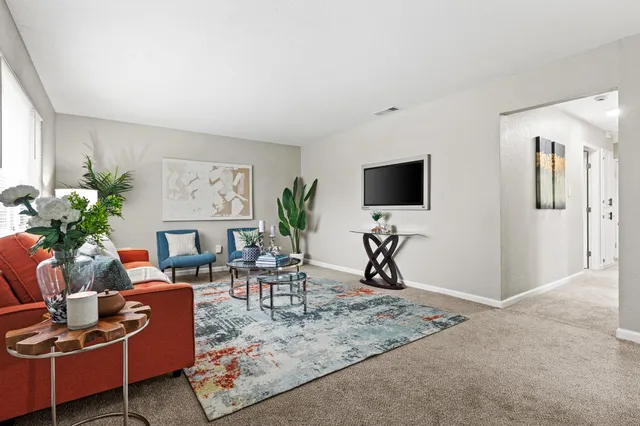 $369,000 | 126 Barton Way, Sacramento, CA 95838