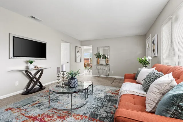 $369,000 | 126 Barton Way, Sacramento, CA 95838