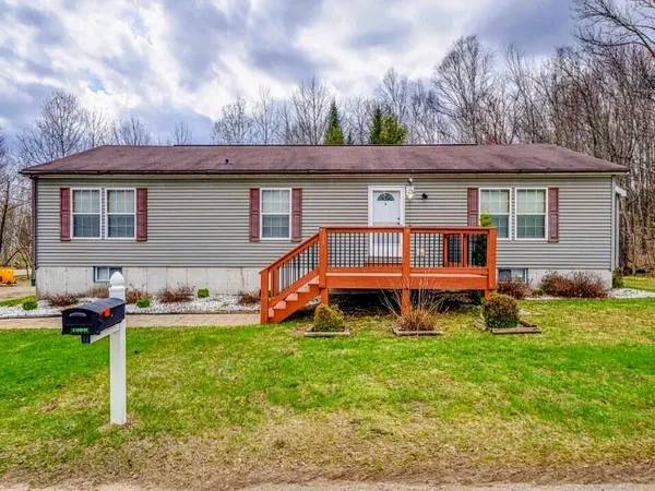$290,000 | 62 Lindsay Avenue, Tupper Lake, NY 12986
