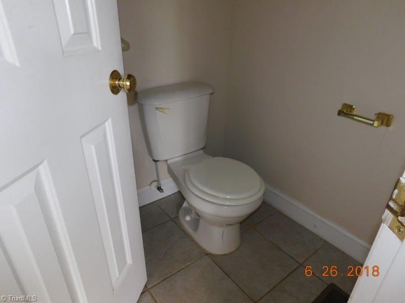 3202 Spring Mill Road Greensboro, NC 27406 - Photo 16 of 30 Gallery Image 16