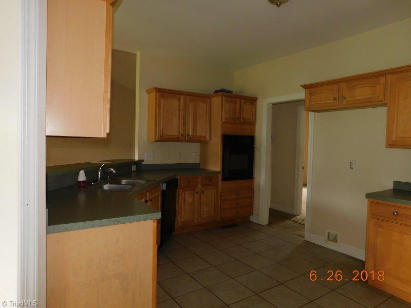 3202 Spring Mill Road Greensboro, NC 27406 - Photo 17 of 30 Gallery Image 17