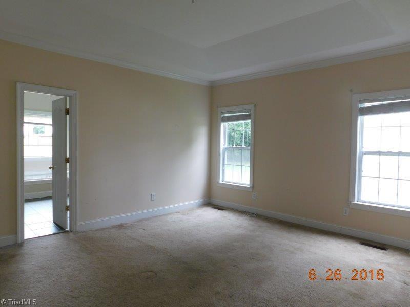 3202 Spring Mill Road Greensboro, NC 27406 - Photo 6 of 30 Gallery Image 6