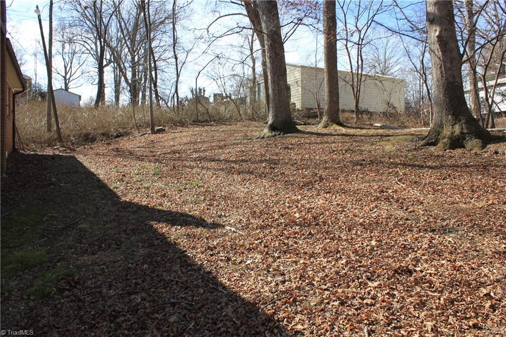 177 Duke Road Mount Airy, NC 27030 - Photo 7 of 15 Gallery Image 7