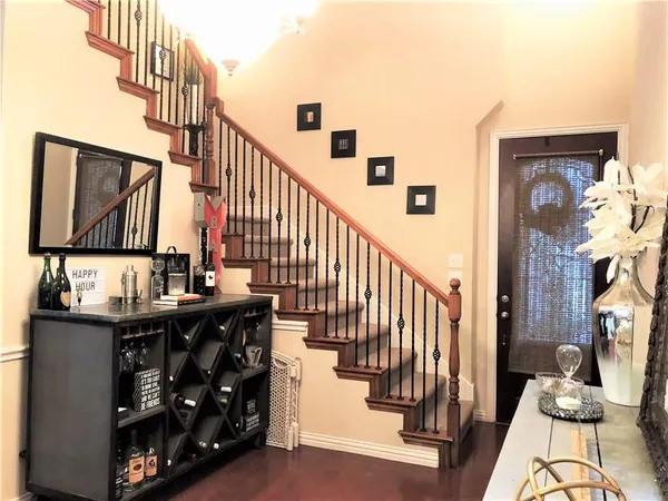 a view of entryway and hall