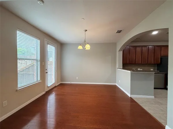 $2,300 | 802 Apple Hill Drive, Allen, TX 75013