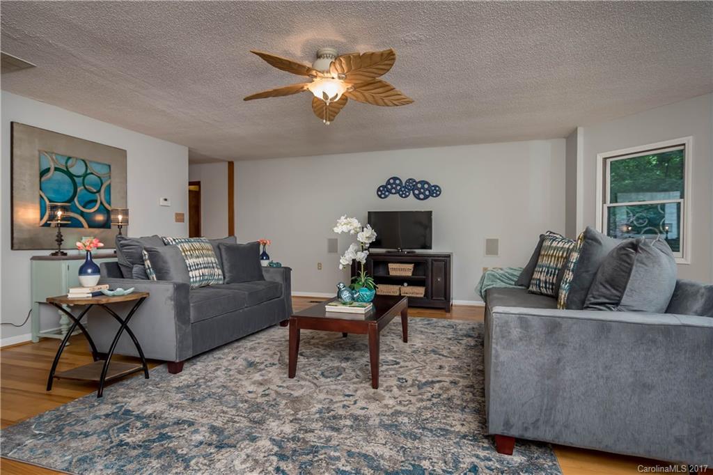 15324 Thomas Road Charlotte, NC 28278 - Photo 3 of 23