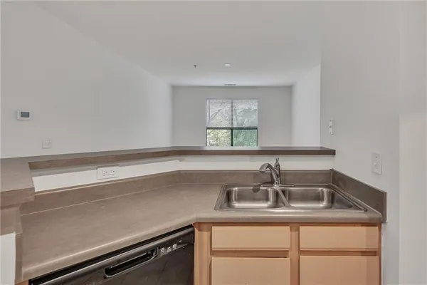a close view of sink and tap