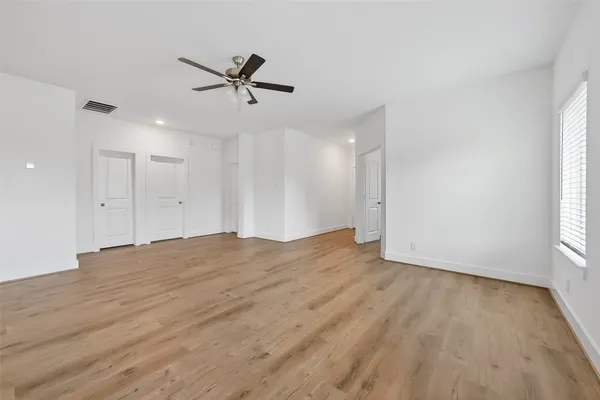 $2,100 | 4506 Blue Mountain Laurel Street, Pinehurst, TX 77362