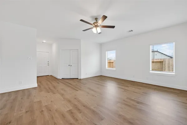 $2,100 | 4506 Blue Mountain Laurel Street, Pinehurst, TX 77362