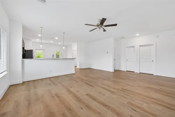 $2,100 | 4506 Blue Mountain Laurel Street, Pinehurst, TX 77362