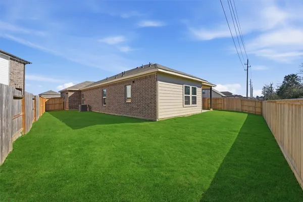 $2,100 | 4506 Blue Mountain Laurel Street, Pinehurst, TX 77362