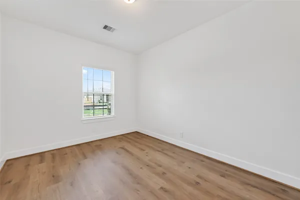 $2,100 | 4506 Blue Mountain Laurel Street, Pinehurst, TX 77362